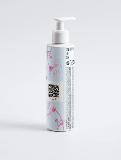 Persist Glam Beauty Purifying Mousse – Hydrating Cleanser for All Skin Types - Persist Glam Beauty